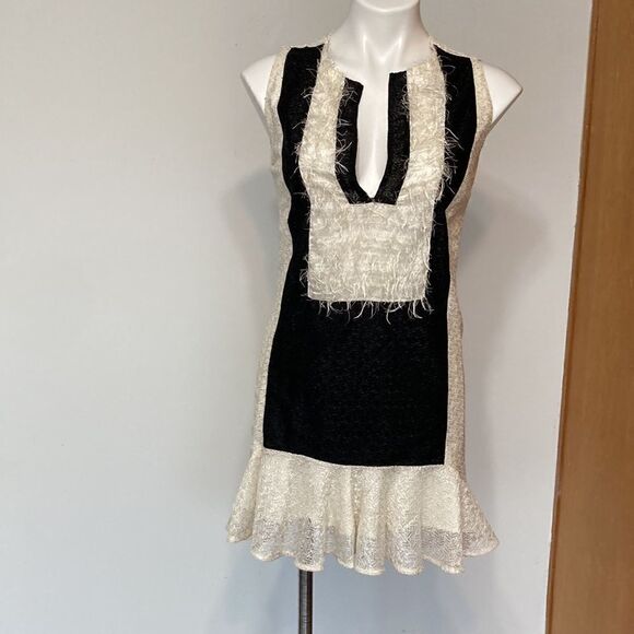 Charlotte dress  - Picture 2 of 12